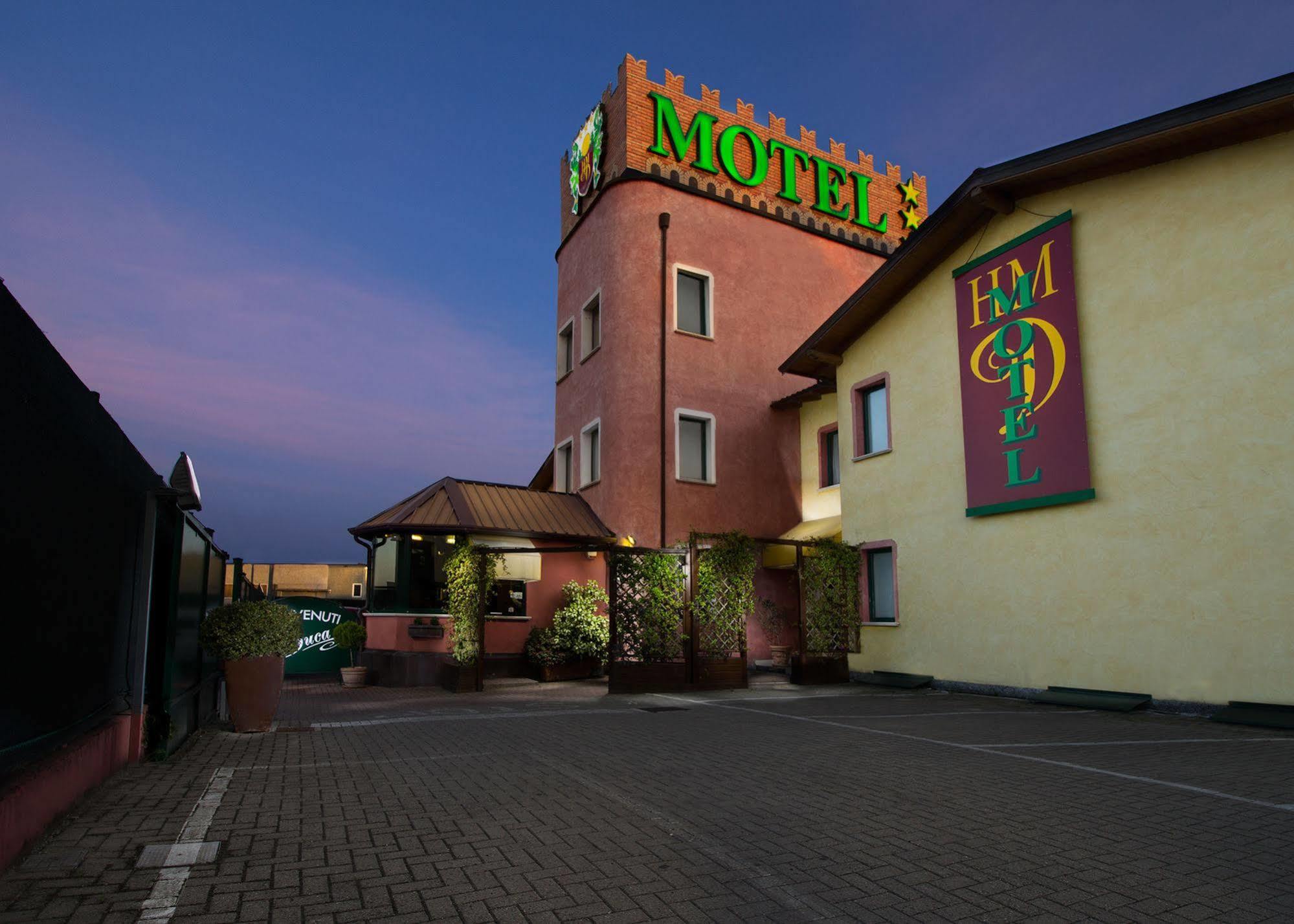 Hotel Motel Del Duca Cava Manara Exterior foto
